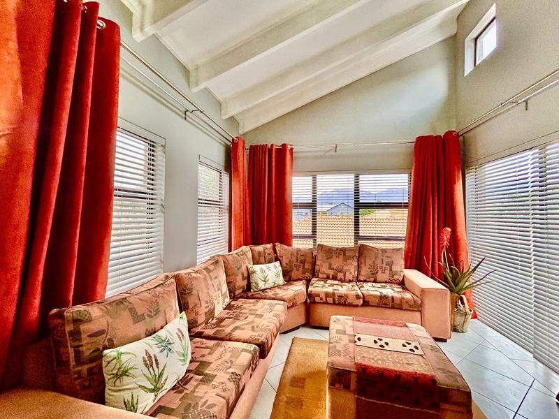 7 Bedroom Property for Sale in Melodie North West